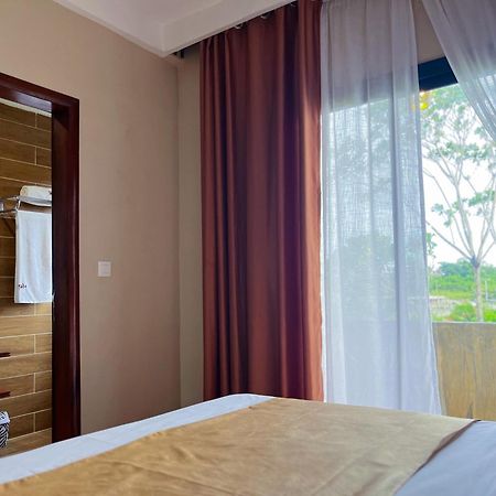 Sky Kenako Hotel Крібі Екстер'єр фото
