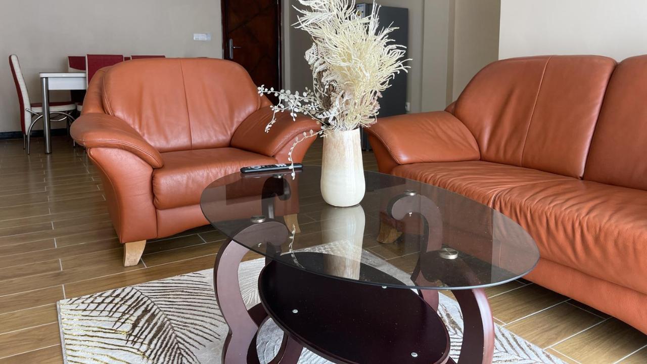 Sky Kenako Hotel Крібі Екстер'єр фото