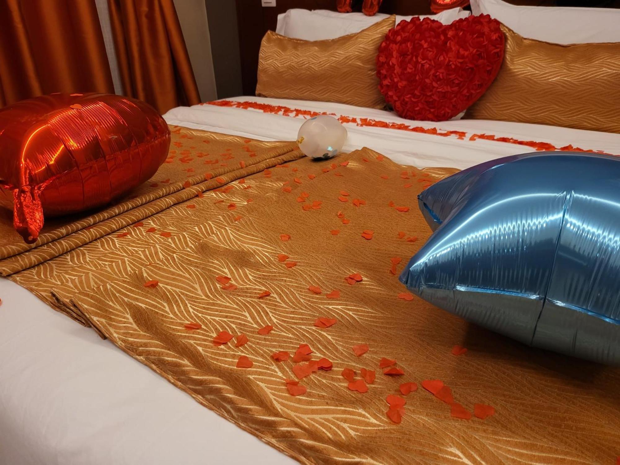 Sky Kenako Hotel Крібі Екстер'єр фото